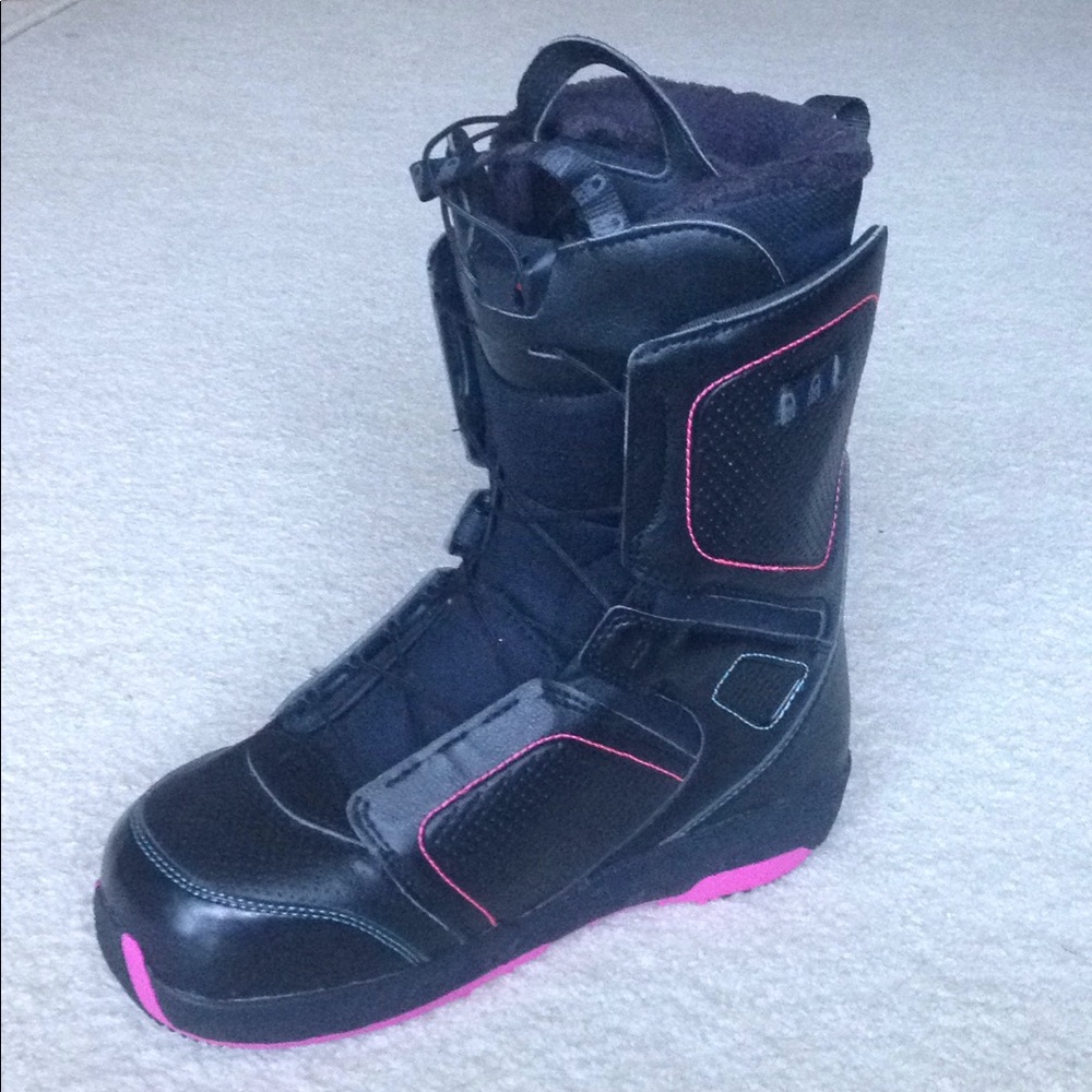 Salomon snowboard boots